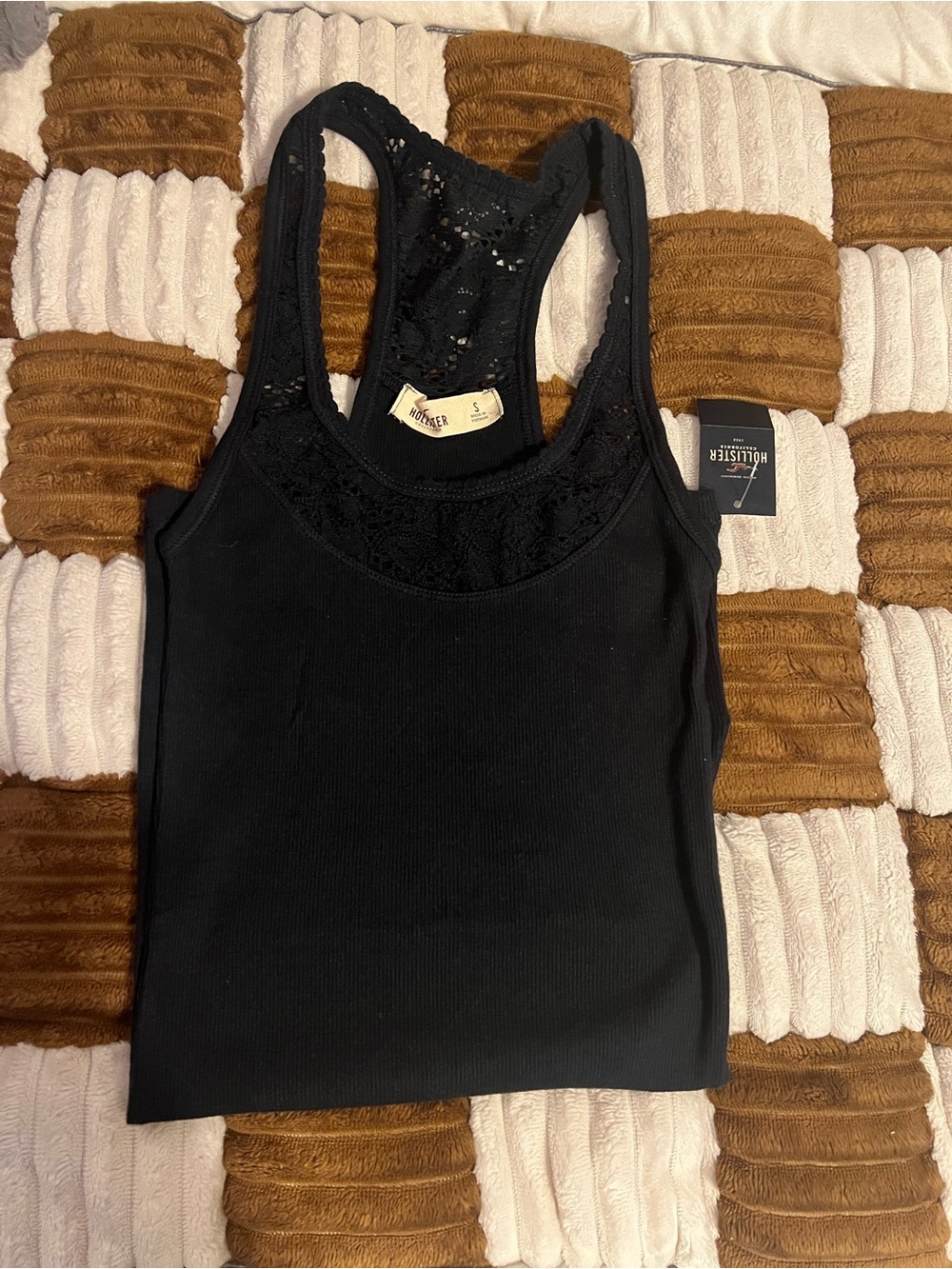 Women’s Hollister Small Racer Back Tank top in Dark Navy Blue NWTS!